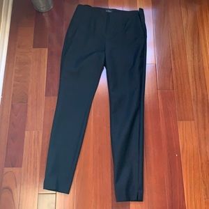 Never worn. WHBM the skinny pant.